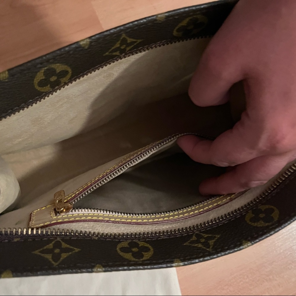•Louis Vuitton 2019 Monogram Toilette AND LV Canvas pocket/organizer wallet - Picture 15 of 16